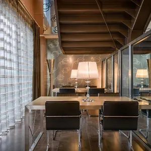 מלון Ac By Marriott, ברשה